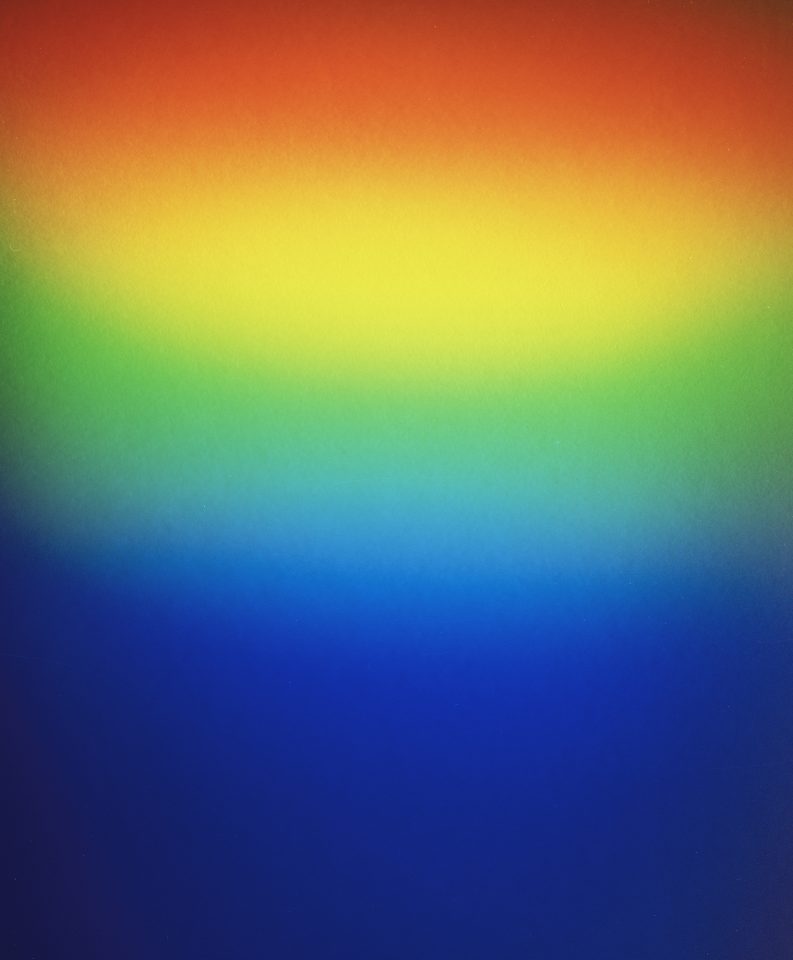 Thomas Paquet, Arc en ciel, 2023, signé, daté et numéroté au verso, Impression à l'agrandisseur sur papier sur papier argentique brillant, 61 x 50 cm.