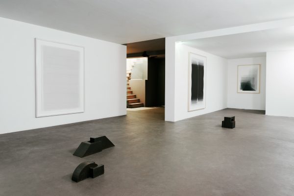 Joachim Bandau, vue de l'exposition personnelle ''La Face cachée'', 2016, Galerie Maubert, Paris
